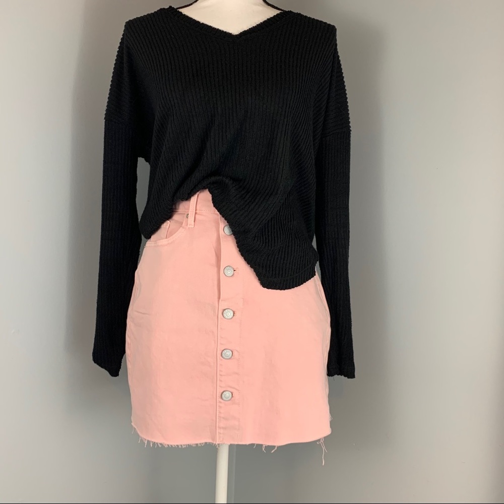 NWT Old Navy Pink Button Down Denim Skirt - Picture 3 of 6